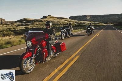 Harley-Davidson CVO 1800 ROAD GLIDE ULTRA FLTRSE 2016