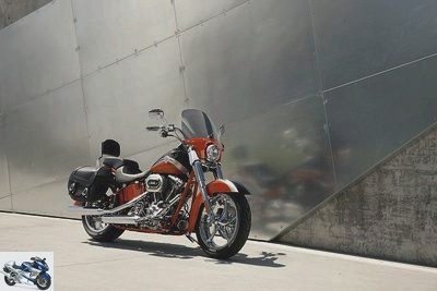 Harley-Davidson CVO 1800 SOFTAIL CONVERTIBLE FLSTSE3 2012