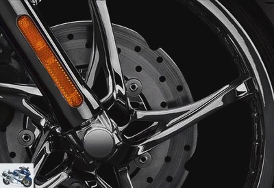 Harley-Davidson CVO 1800 SOFTAIL CONVERTIBLE FLSTSE 2010