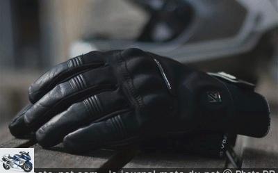 Road safety - Gloves compulsory for motorbikes and scooters: it's official! -