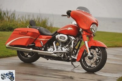 Harley-Davidson CVO 1800 STREET GLIDE FLHXSE 2011