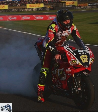 Sport - Shane Byrne hospitalized after big crash at British Superbike testing -