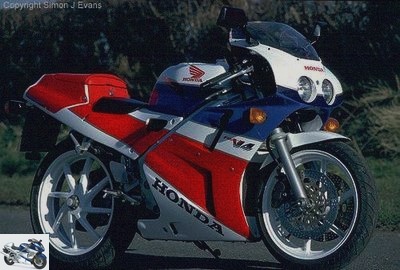 Honda NC 30 - VFR 400 R 1993