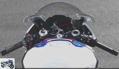 Sporty - S1000RR 2019 test: BMW's Superbike with a Daft Punk look - 2019 S1000RR test - page 3: Technical update