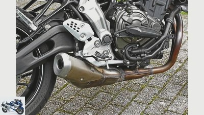 Comparison test of naked bikes Suzuki SV 650 and Yamaha MT-07