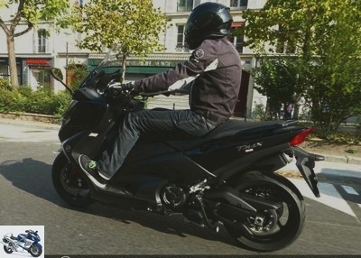 All Duels - Duel Honda X-Adv Vs Yamaha Tmax: motorcycle, scooter or both? - X-Adv Vs Tmax: page 3 - In the heart of the urban jungle ...