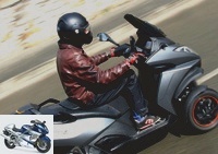 All Duels - Peugeot Metropolis 400 RS Test: Finally a worthy competitor of MP3? - A 3-wheeler equipped for everyday life