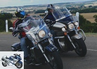 All Duels - Head to Head Kawasaki VN 1700 Voyager - Triumph Rocket III Touring: 4000 cc for the holidays! - Just cruising in the Morvan ...