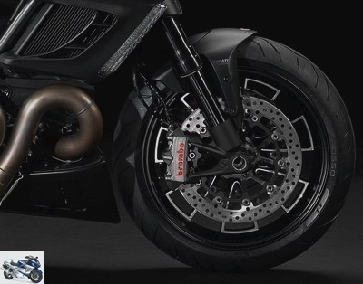 Ducati DIAVEL 1200 DARK 2014