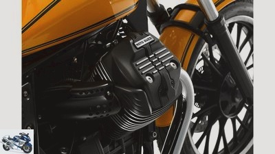 Moto Guzzi V9 Roamer and Moto Guzzi V9 Bobber in the driving report