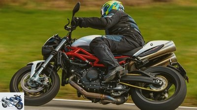 Moto Morini Corsaro 1200 ZZ (2019) in the test