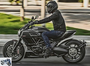 Hija máscara mineral Ducati DIAVEL CARBON 1200 2018 | About motorcycles