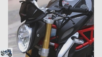 MV Agusta Brutale 800 Dragster RR in the driving report
