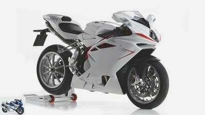 MV Agusta F4 and F4 RR in the test