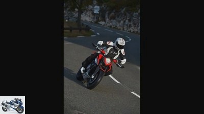 MV Agusta Rivale 800 in the driving report
