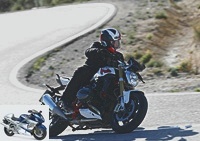 All Tests - 2015 BMW R1200 R Test: [R] definition - 2015 R1200R Technical and Commercial Sheet