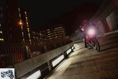 Ducati HM 1100 HYPERMOTARD evo 2012