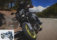 All Tests - Yamaha MT-10 test: killer face and athletic body - Dynamics: an engine and a chassis in tune