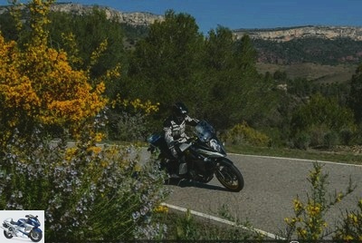 Trail - 2017 Suzuki V-Strom 650 XT test: right in the & quot; the & quot; thousand! - Suzuki V-Strom 650 XT test page 2 - Dynamics: excellent everywhere, bad nowhere!
