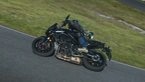 Yamaha MT-10 in the compact test