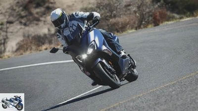 Yamaha Tmax driving report