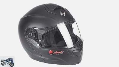 16 flip-up motorcycle helmets in a comparison test