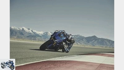 Yamaha YZF-R6 model year 2016