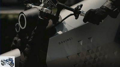 Davinci Motor DC 100: A robot to drive
