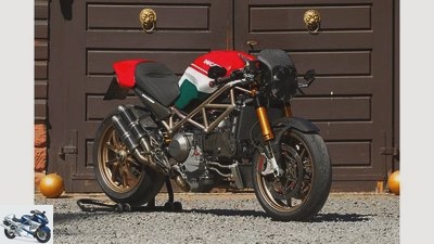 Zonko's attack on the Shaolin-Ducati Monster S4RS