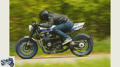 Zonko's attack on the small Yamaha XJR 1300