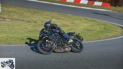 Zonko's attack on the Yamaha MT-10