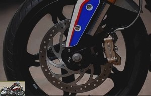 Radial disc brake