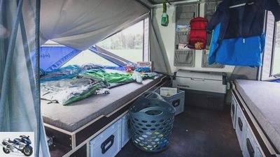 Farfalla Camper: Folding caravan for camping and motorcycle transport