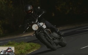 Test of the All One Heritage on the Triumph Street Scrambler