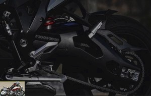 The swingarm of the BMW S 1000 XR