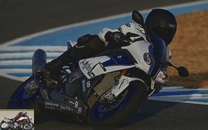 BMW S1000RR HP4 on track