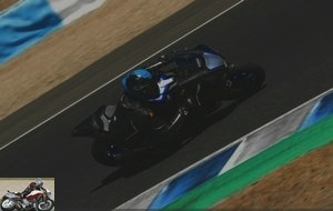 Test of the Yamaha YZF-R1M in Jerez