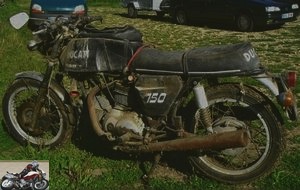 The bike tried before its restoration. We better understand the scope of the job!