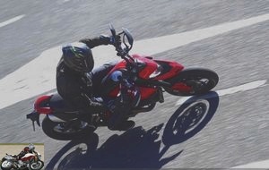 Test of the Ducati Hypermotard 950 on the fast track