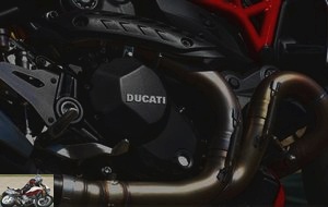 Ducati Monster 1200 R engine