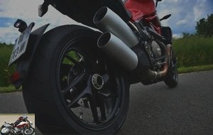 Ducati Monster 1200 saddle