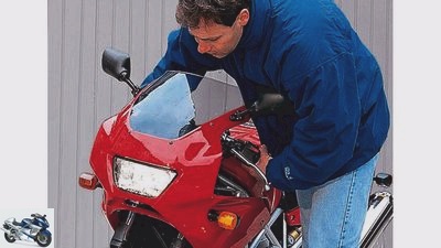 Used motorcycle: checklist & sample sales contract & tips for buying and selling