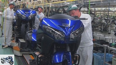Global motorcycle market: sales collapse sharply