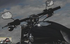 Harley-Davidson Softail Breakout Tank