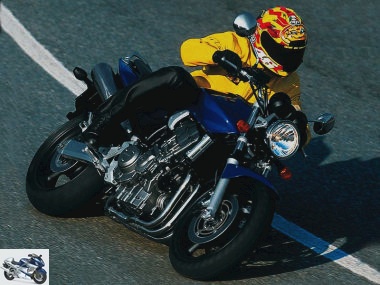 Honda CBF 900 HORNET 2002
