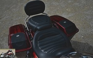 Comfort Harley-Davidson CVO Road King saddle