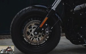 Harley-Davidson Forty-Eight front wheel
