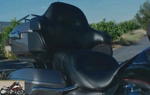 Harley-Davidson Road Glide Ultra seat