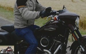 Riding position on the Harley-Davidson Sport Glide 107