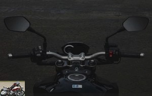 Honda CB 1000 R handlebars